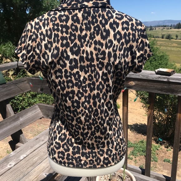 Express Leopard Top-Short Sleeves-Medium - Picture 5 of 8
